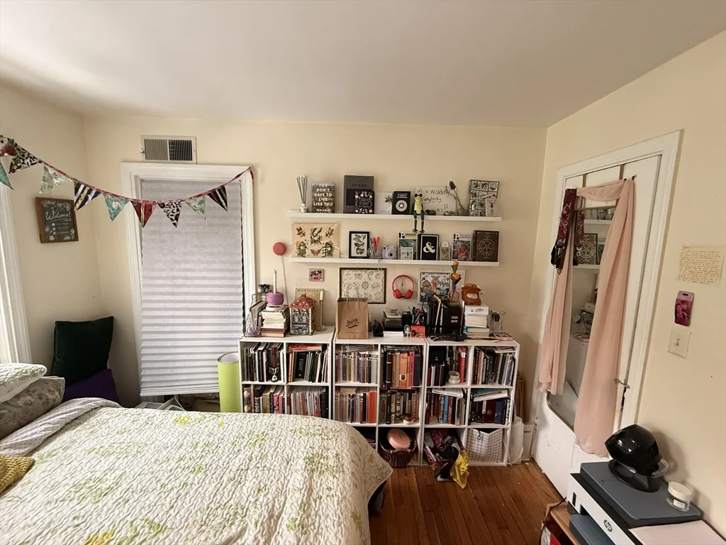 7-9 Biltmore St, Jamaica Plain