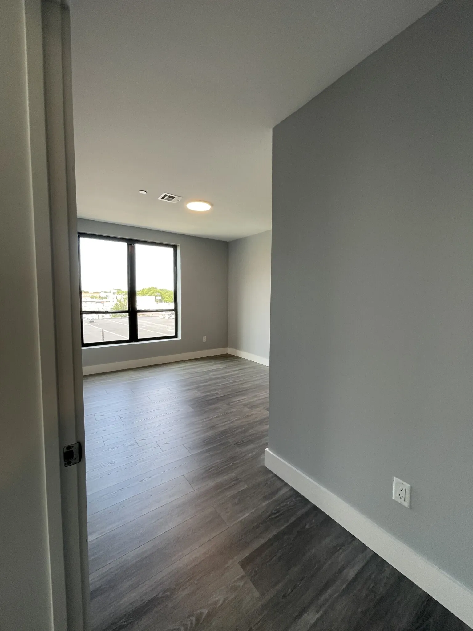 365 Western Ave, Brighton