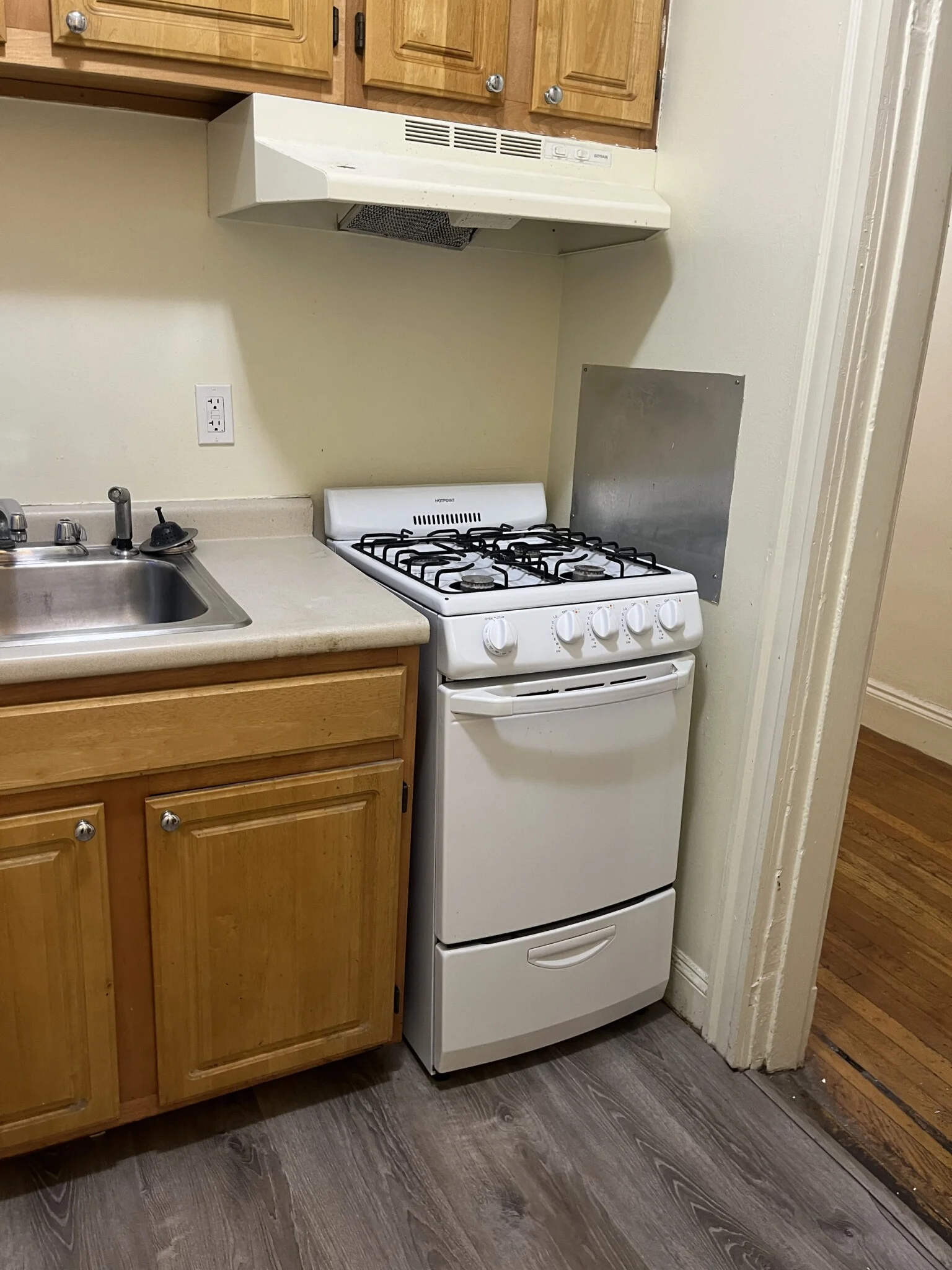 111 Park Dr, Fenway