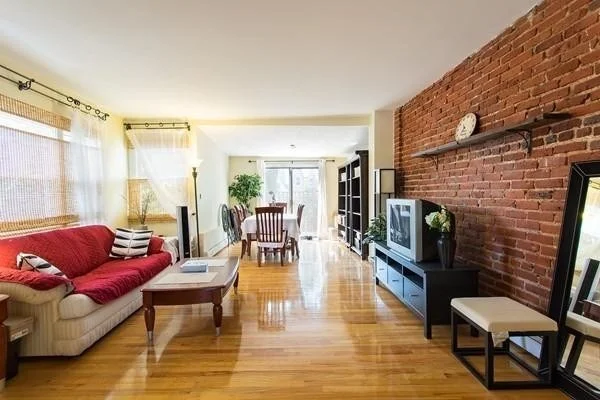 137 Sutherland Rd, Brighton