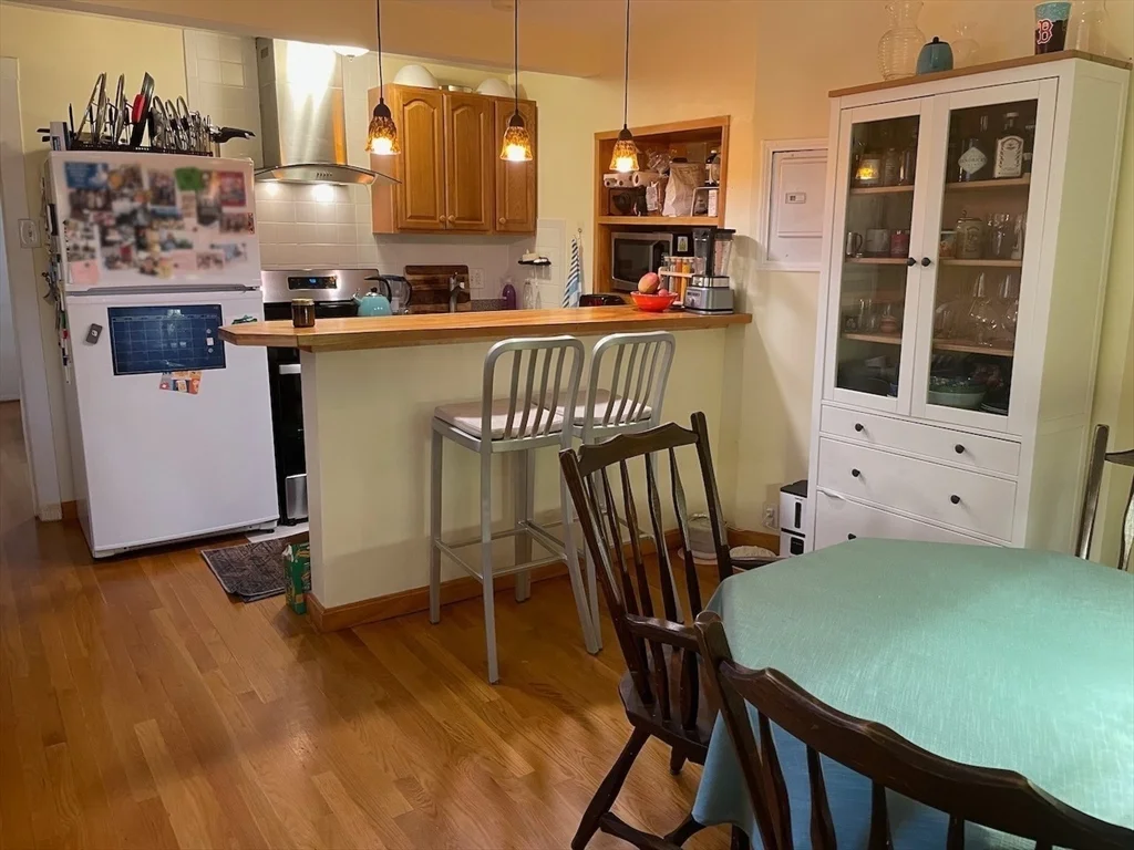 25 Andrew St, Cambridgeport