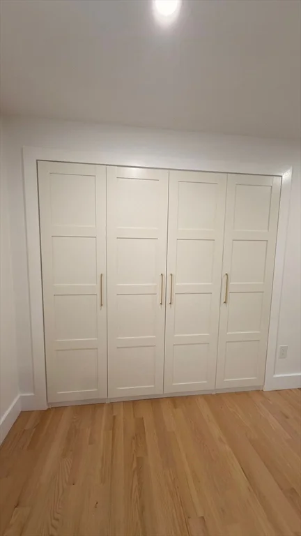 6 Pratt Ave, Beverly