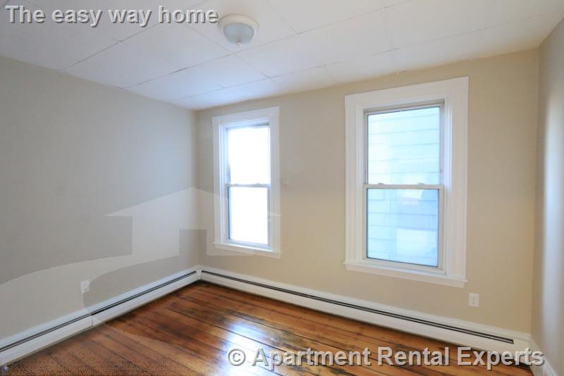 793 Cambridge St, East Cambridge