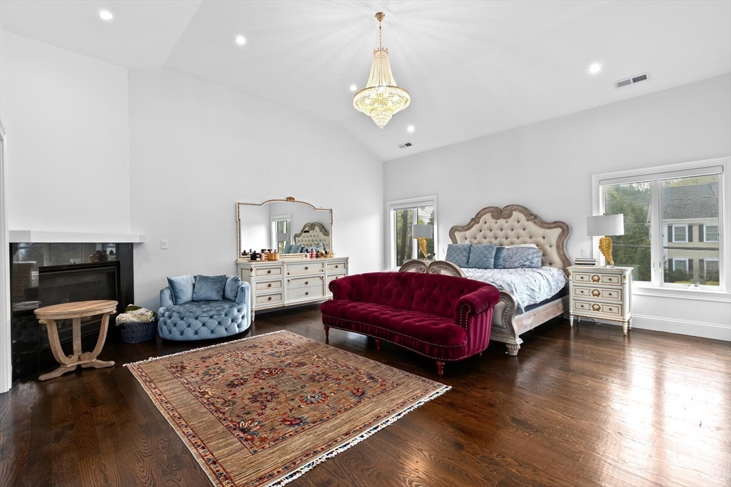 110 Redwood Rd, Newton