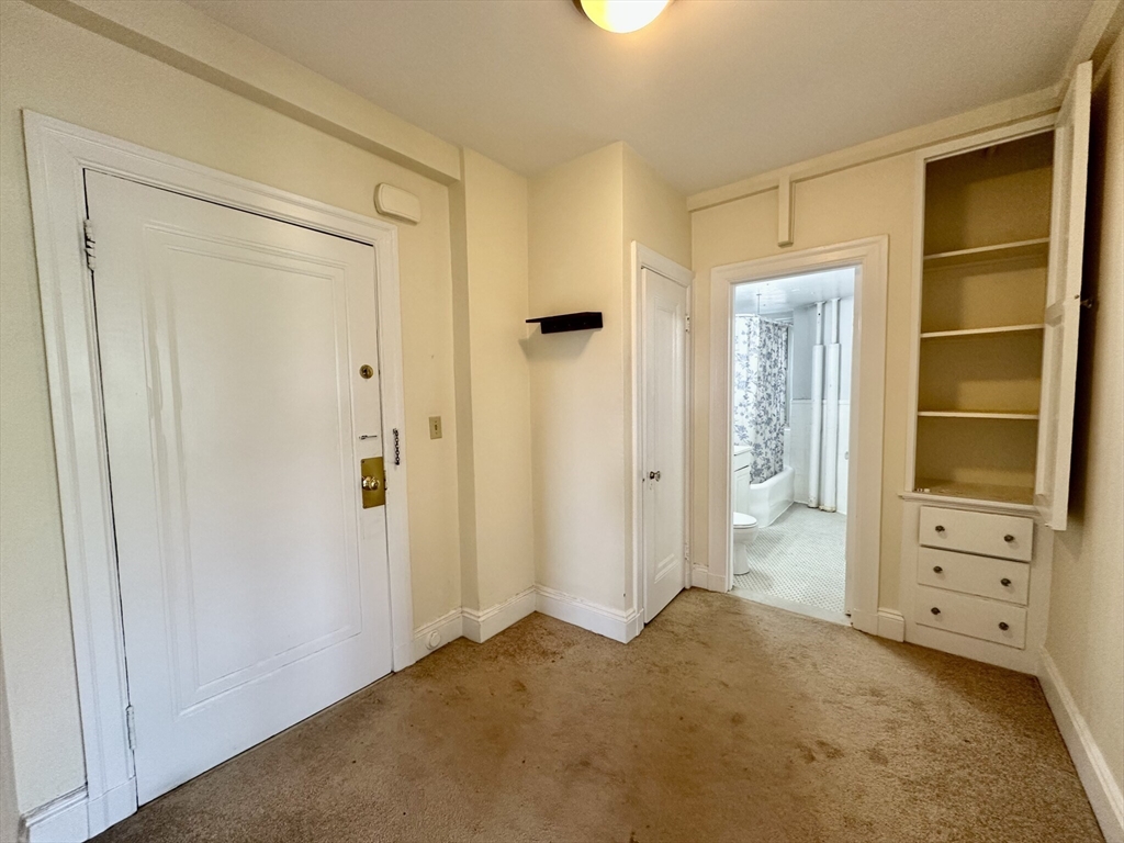 1401 Beacon St, Coolidge Corner