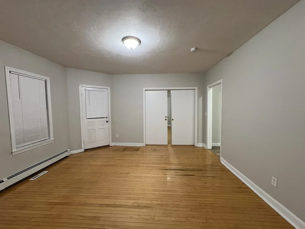 171 Pleasant St, Attleboro