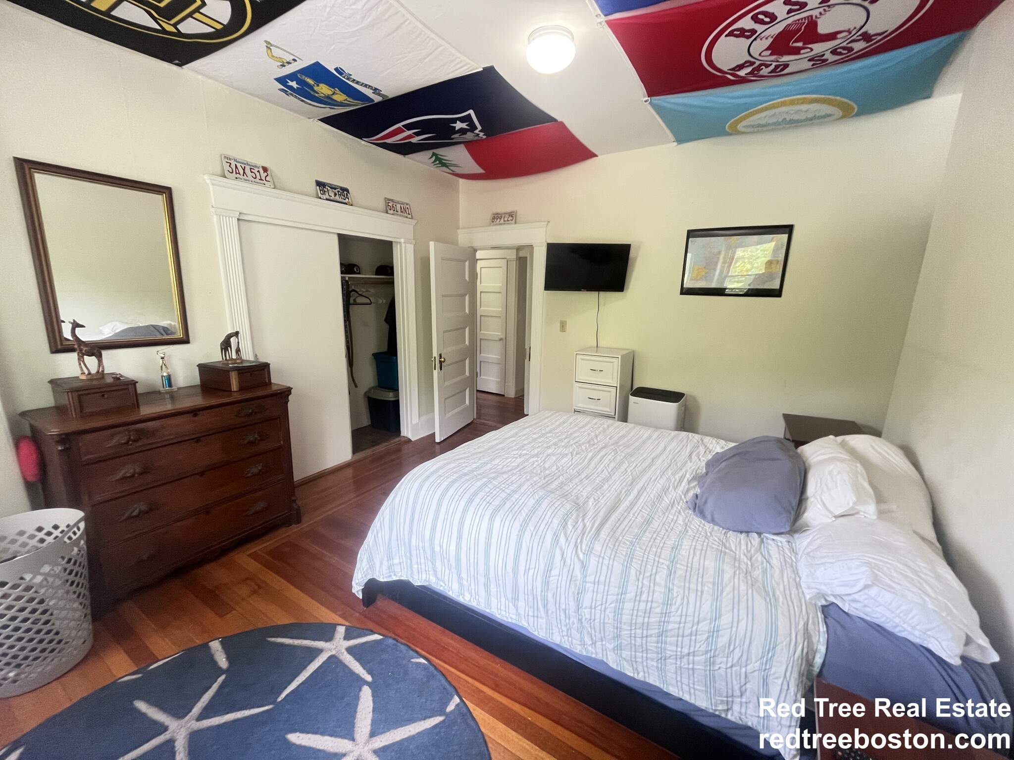 1589 Beacon St, Brookline