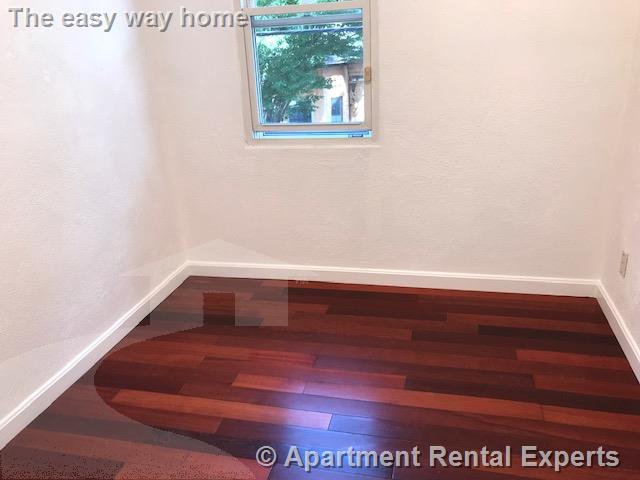 70 School St, Central Square