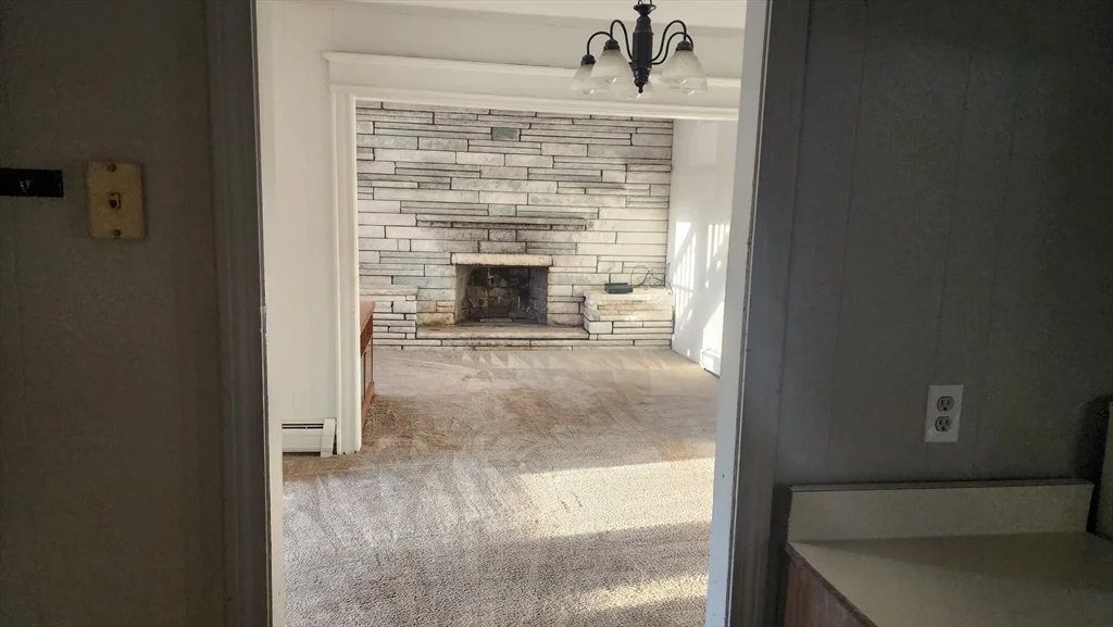 39 Elmwood, North Attleboro