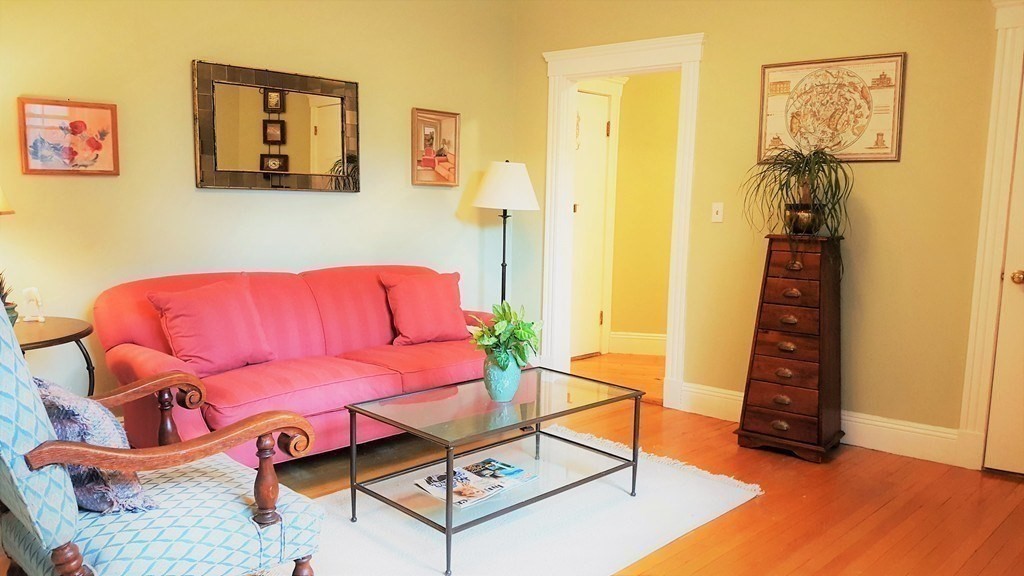 2 Sutherland Rd, Brighton