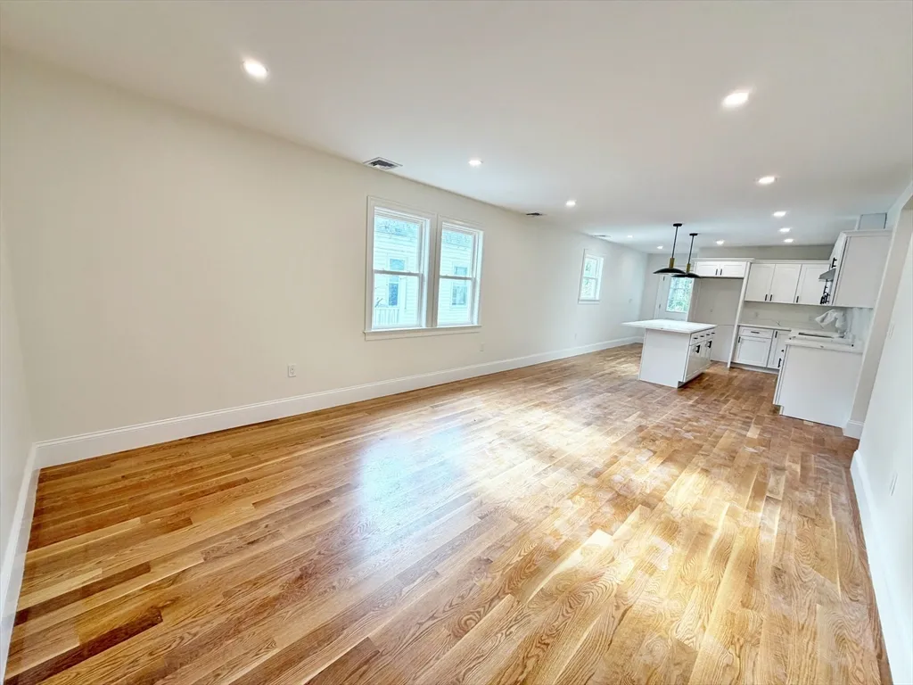 28 Pitcher Ave, West Medford