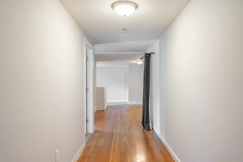 85 E Main, West Brookfield