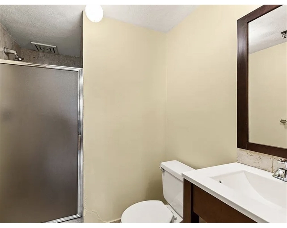 2500 Mystic Valley Pkwy, Medford