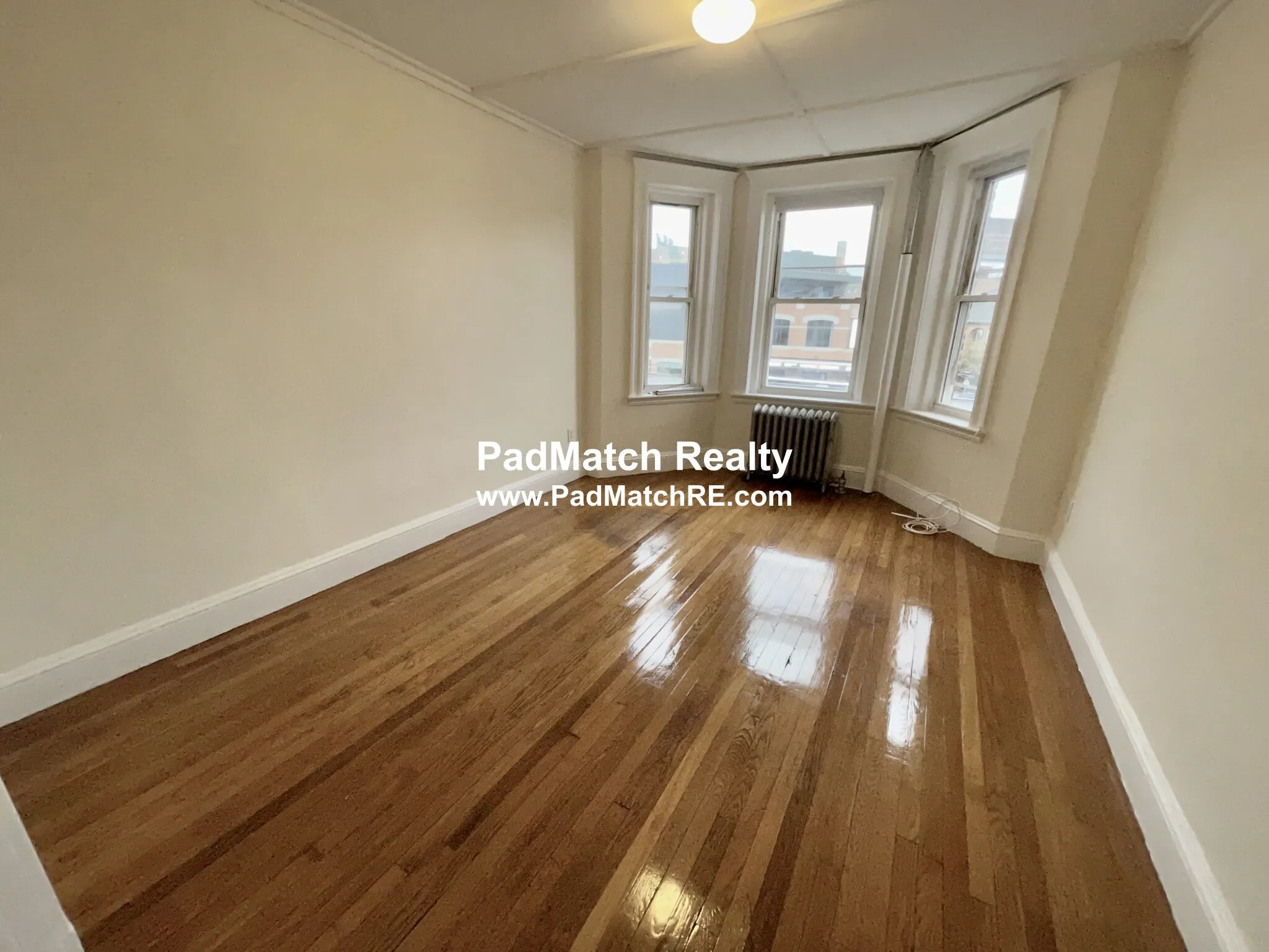 1175 Boylston St, Fenway