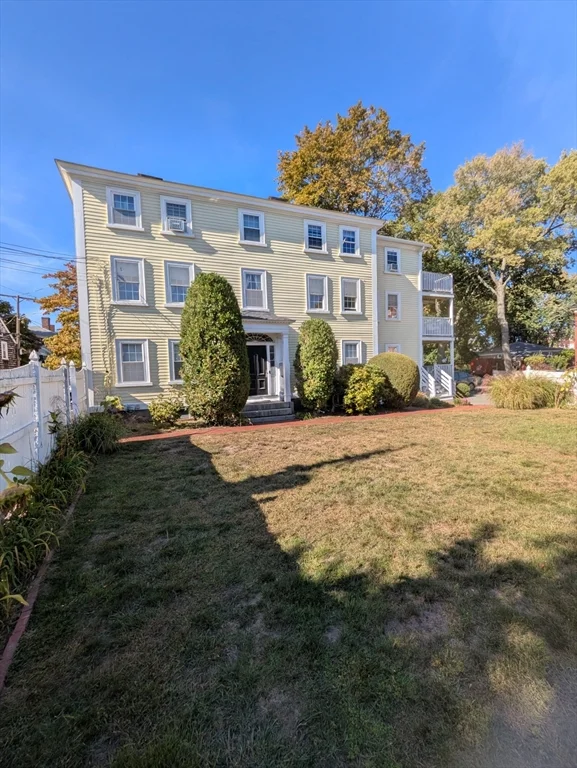 8 Williams St, Salem