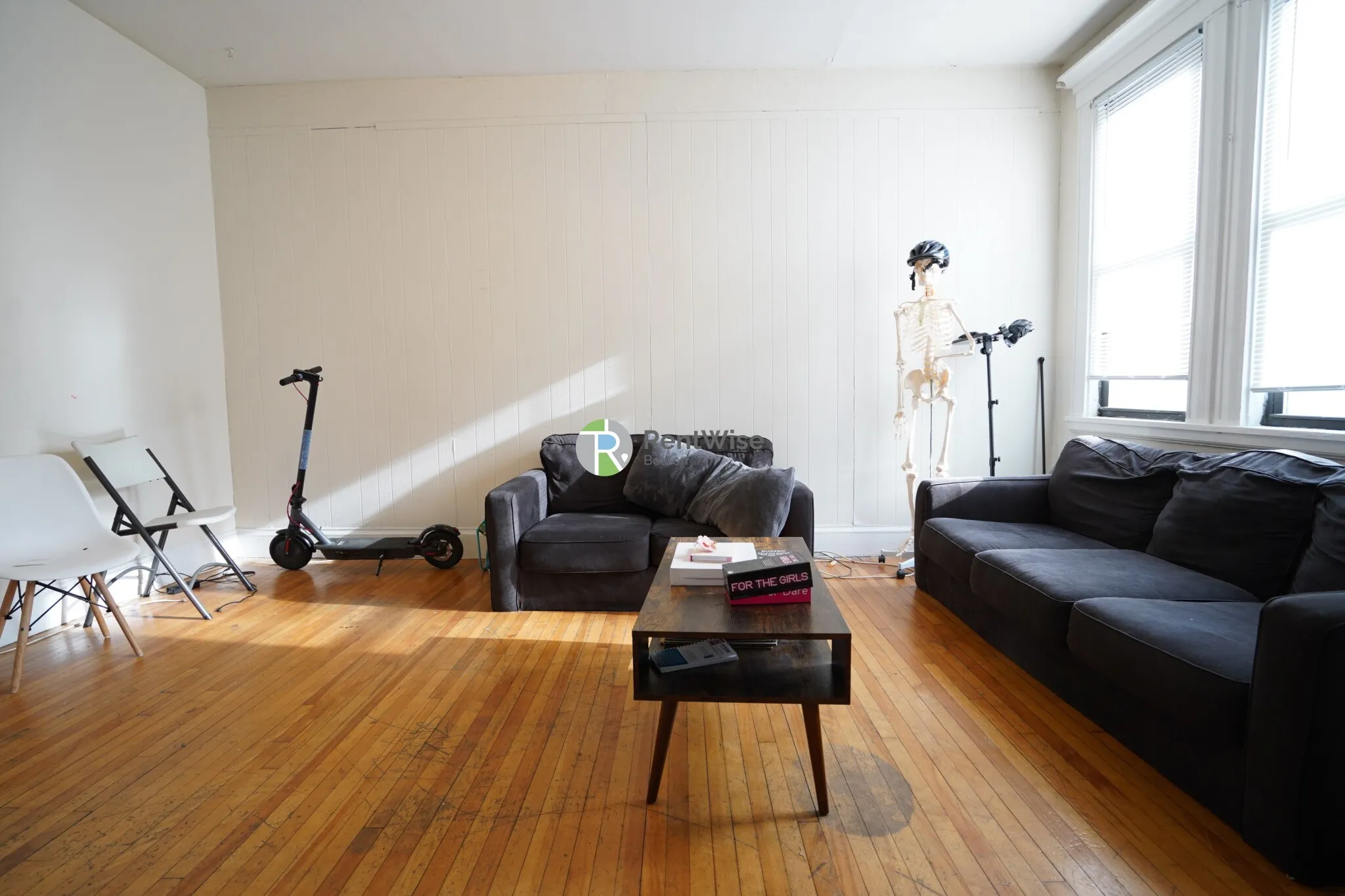 72 Gardner St, Allston