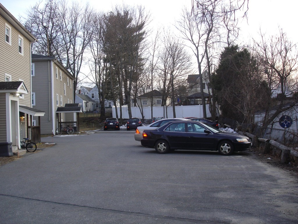 8 Groton Harvard Rd, Ayer