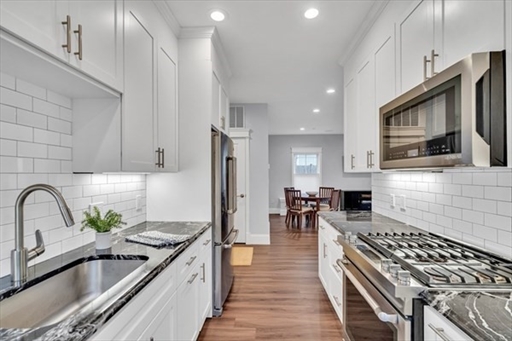 104 Brookley Rd, Jamaica Plain