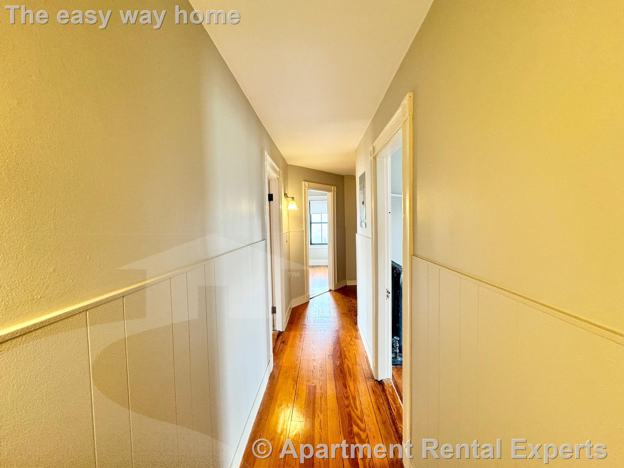 8 Charnwood Rd, Davis Square