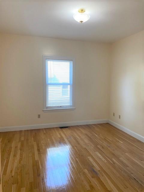 69 School St, Spring Hill