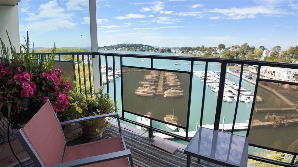 51 Broad Reach, Weymouth