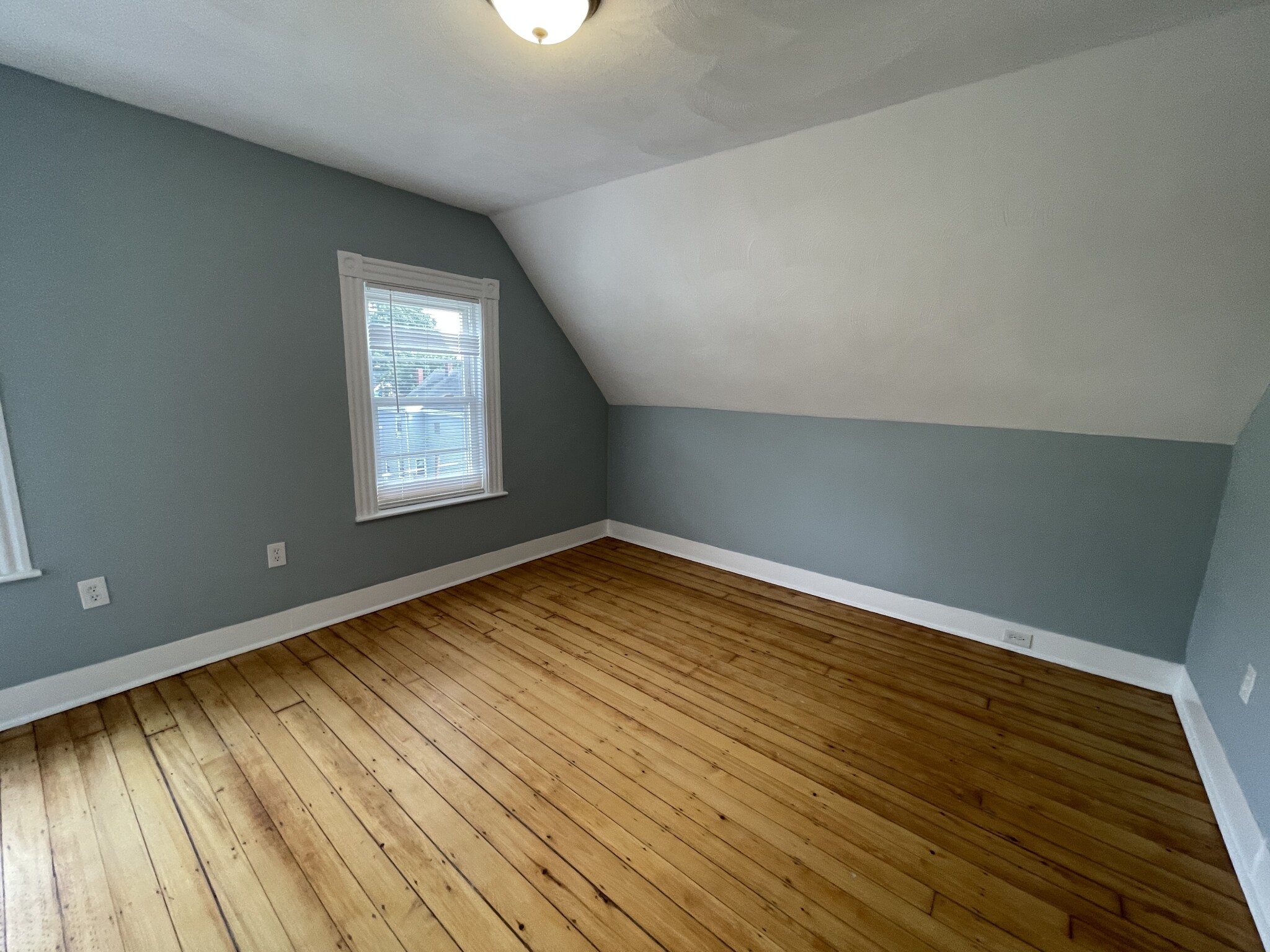 35 Cameron Ave, Teele Square