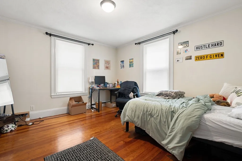 12 Perry St, Central Village