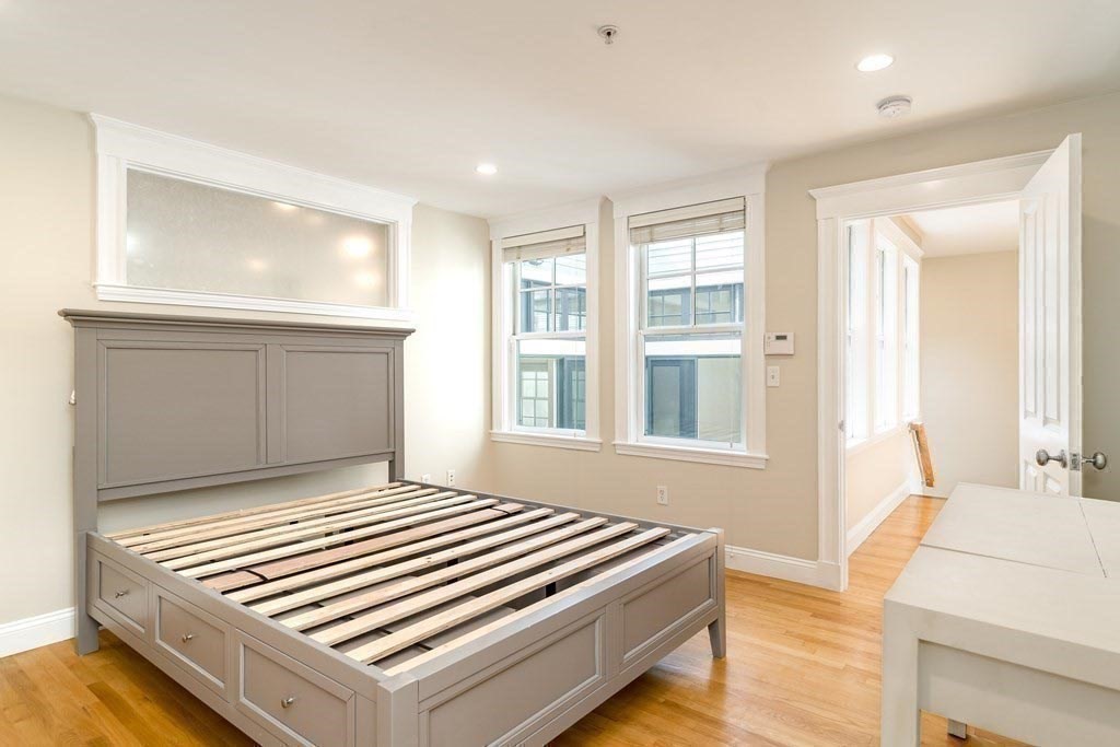 15 Valentine St, Cambridgeport