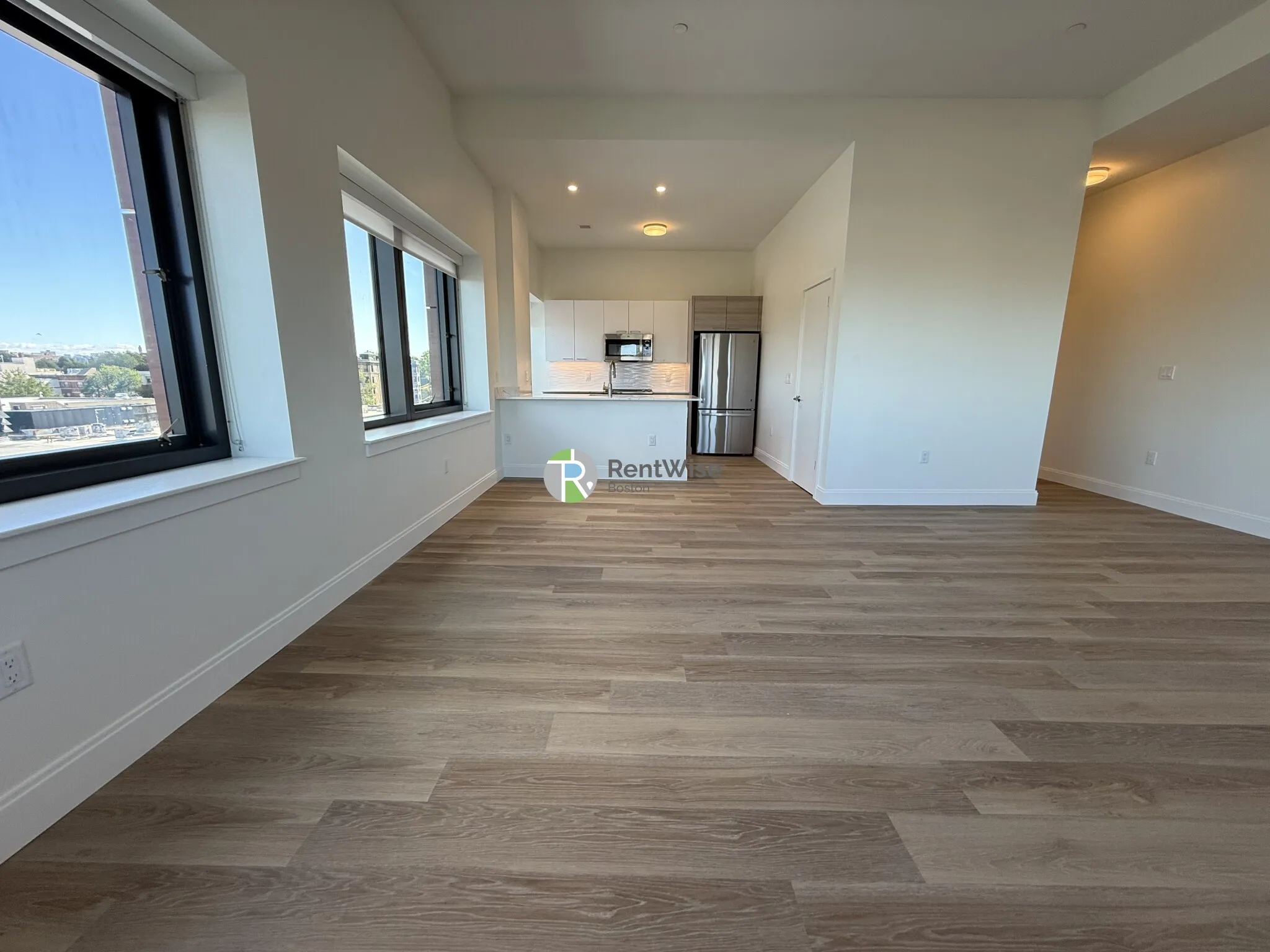 1079 Commonwealth Ave, Allston