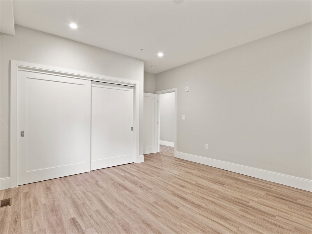 27 Vinton St, South Boston