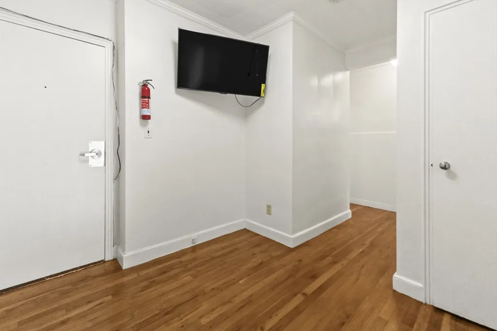 38-40 Cedar St, Worcester