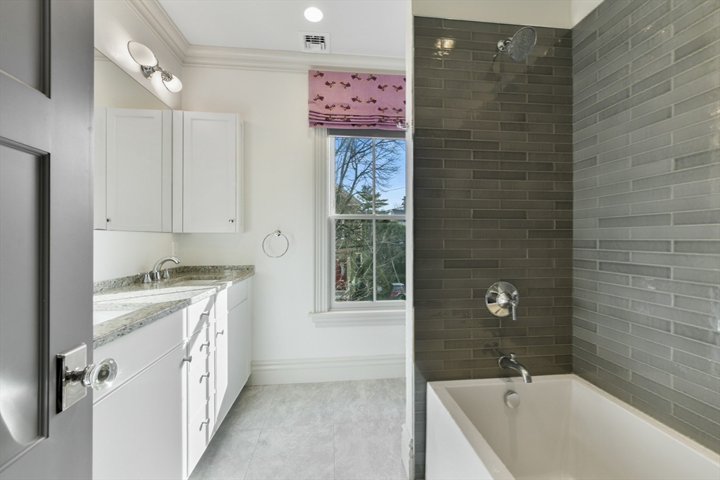 13 Greenough Ave, Mid Cambridge