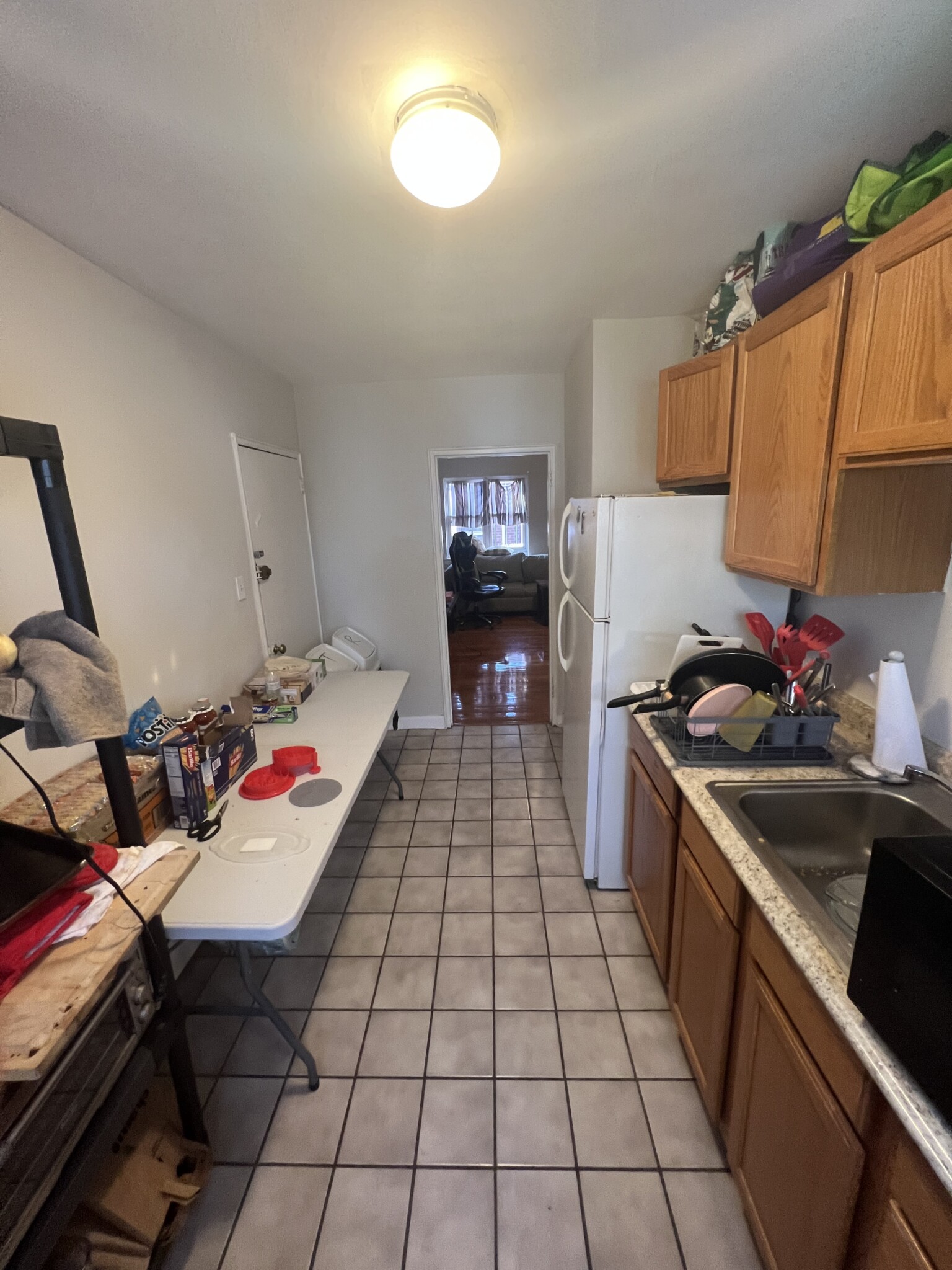 2 bed, 1 bath apartment for rent at 67 Chiswick Rd Unit 8., Brighton — photo 2 of 3
