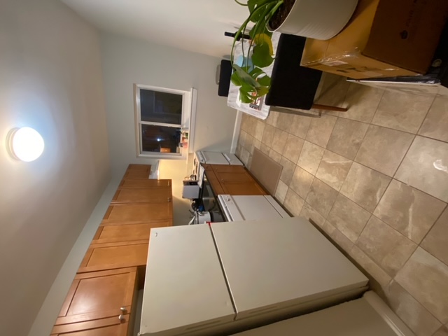 2 bed, 1 bath apartment for rent at 67 Chiswick Rd Unit 4., Brighton — photo 2 of 3