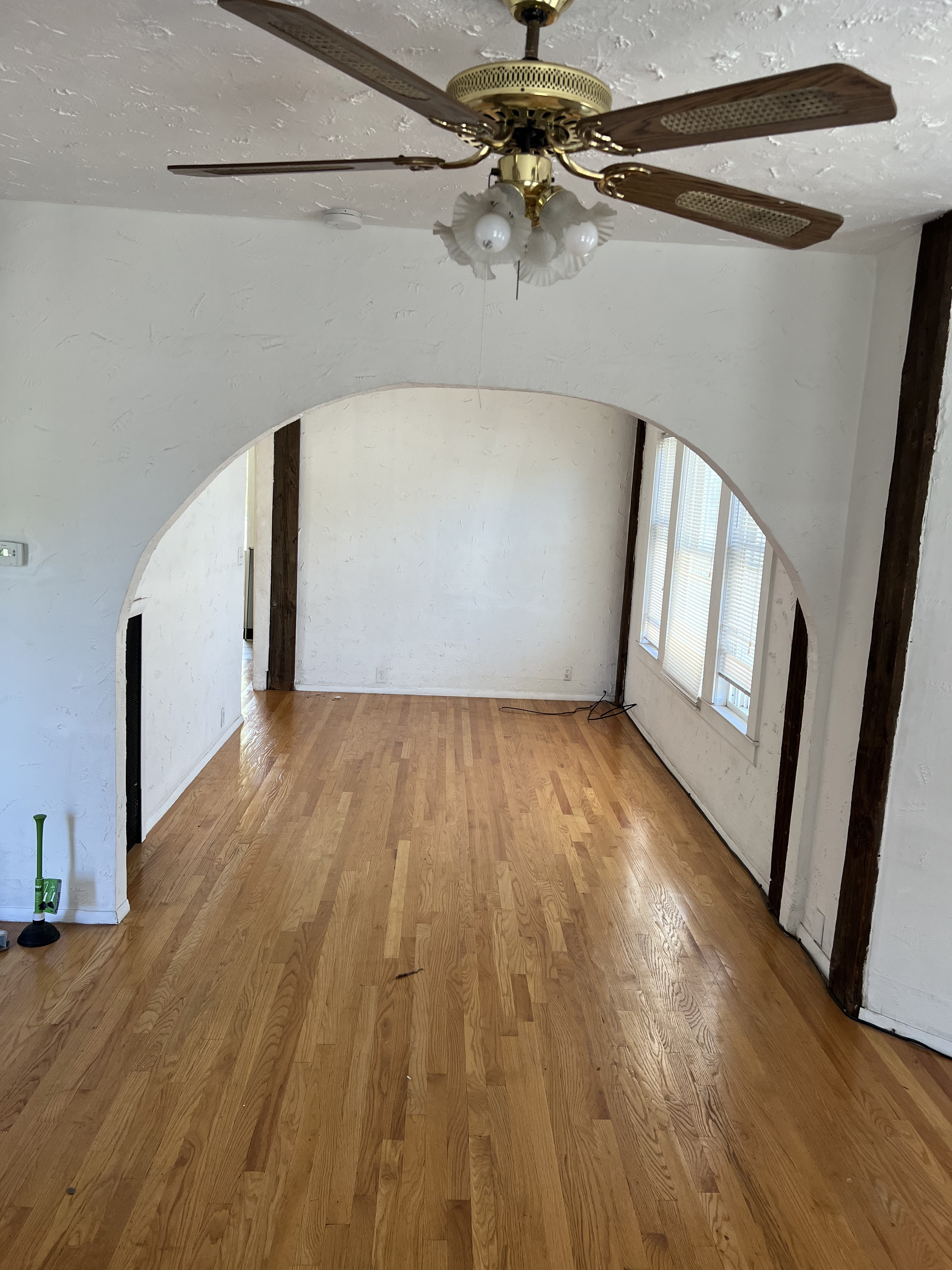 2 bed, 1 bath apartment for rent at 67 Parker St Unit 3, Watertown — photo 12 of 17