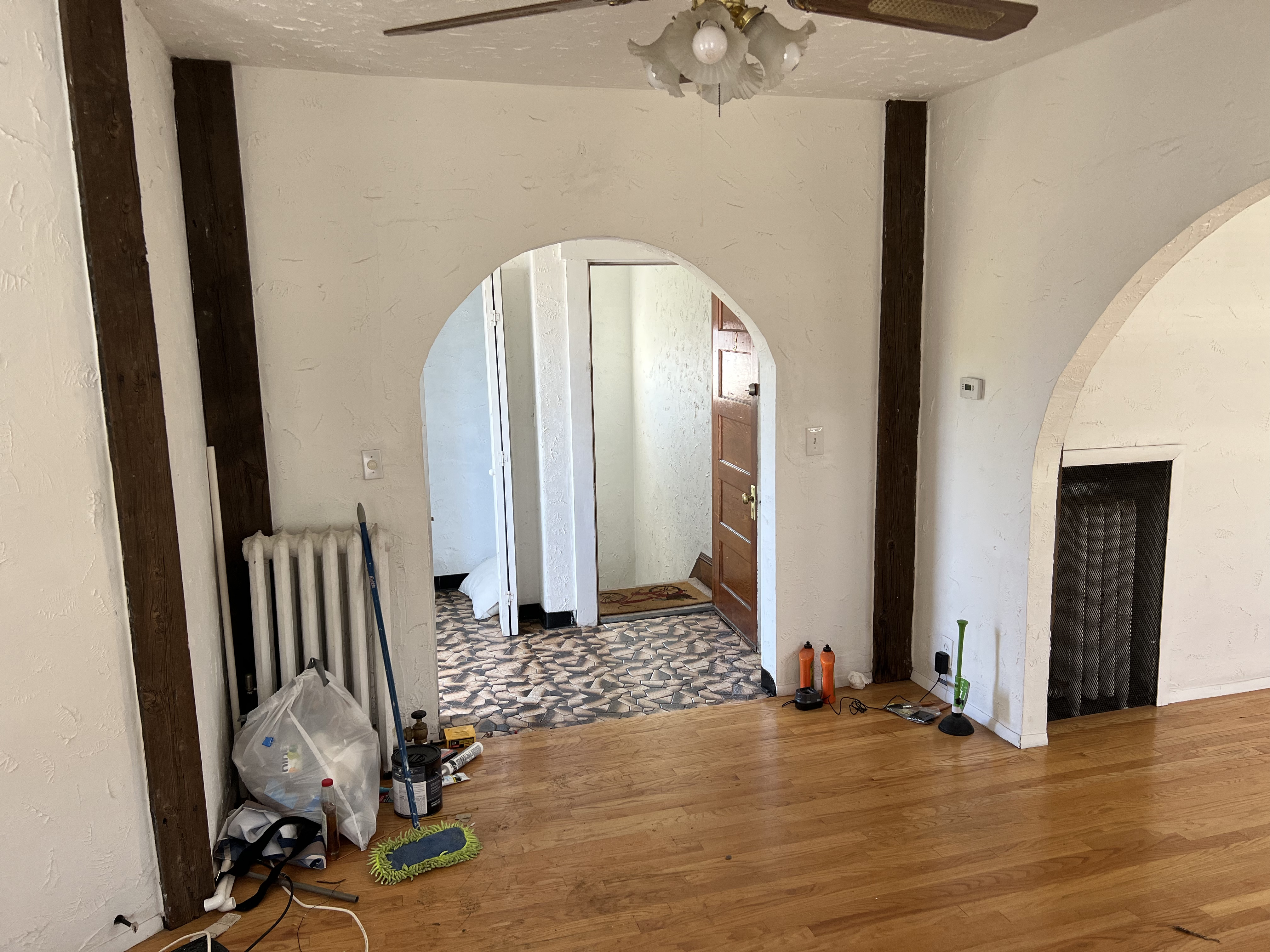 2 bed, 1 bath apartment for rent at 67 Parker St Unit 3, Watertown — photo 13 of 17