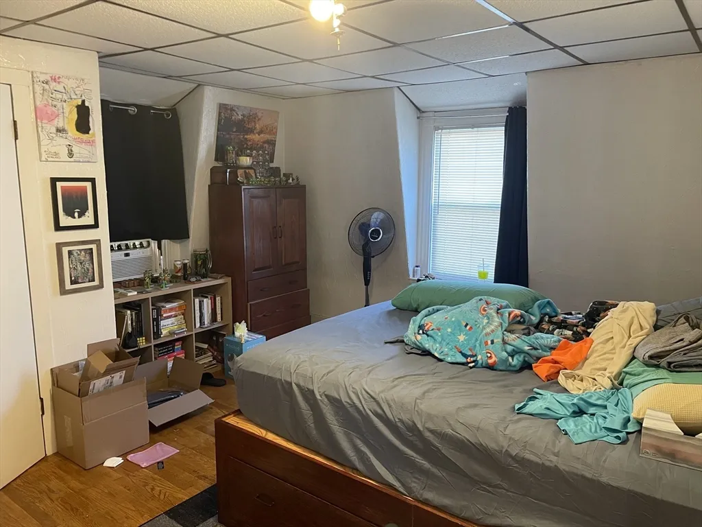 18 Summit Ave, Prospect Hill