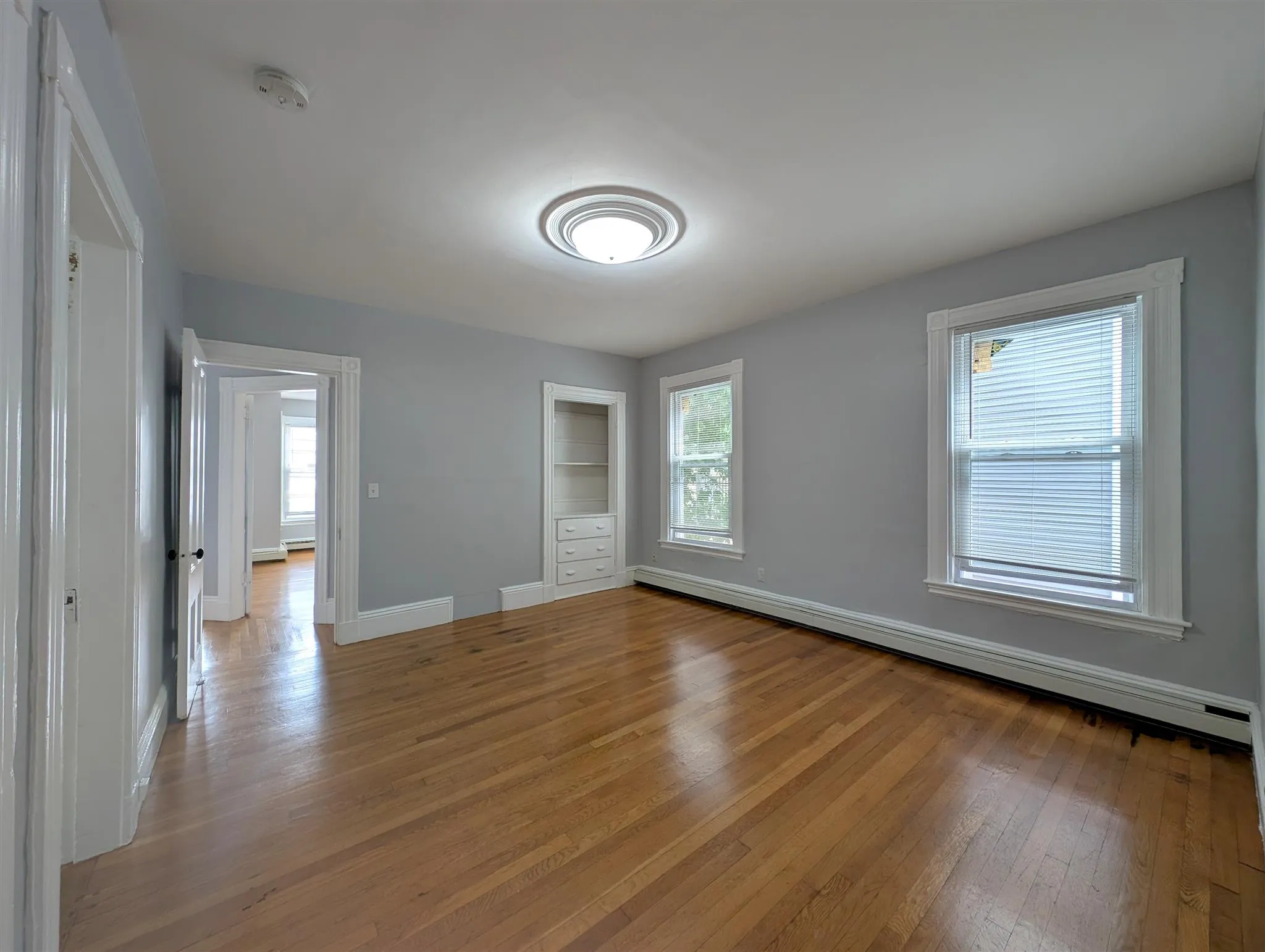 322 Beacon St, Ward Two