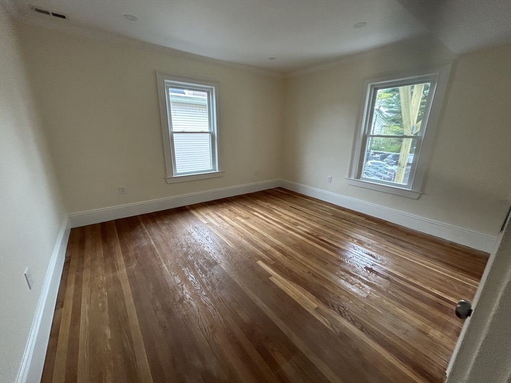 18 Auburn St, Malden