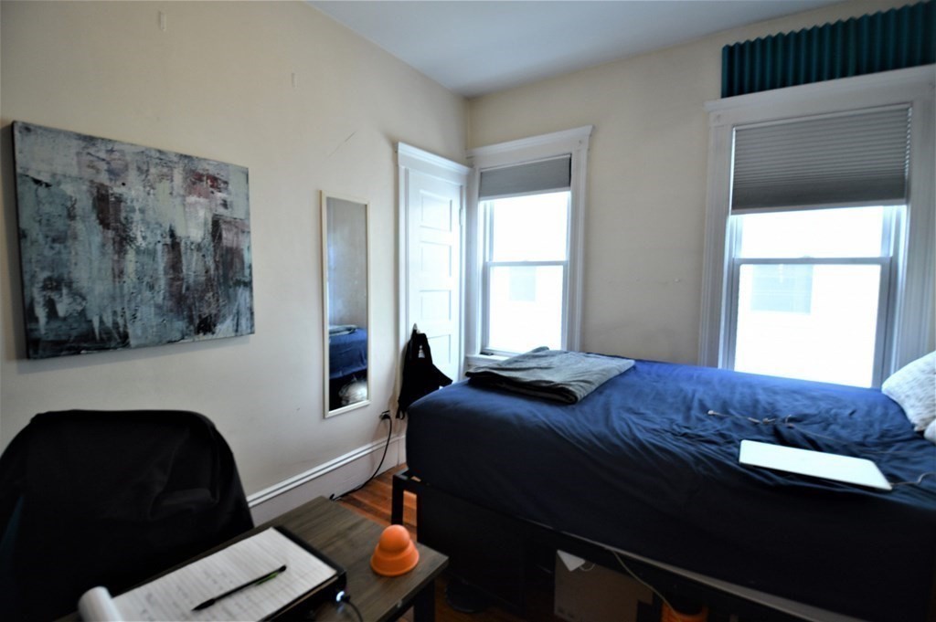 67 Washburn Ave, North Cambridge