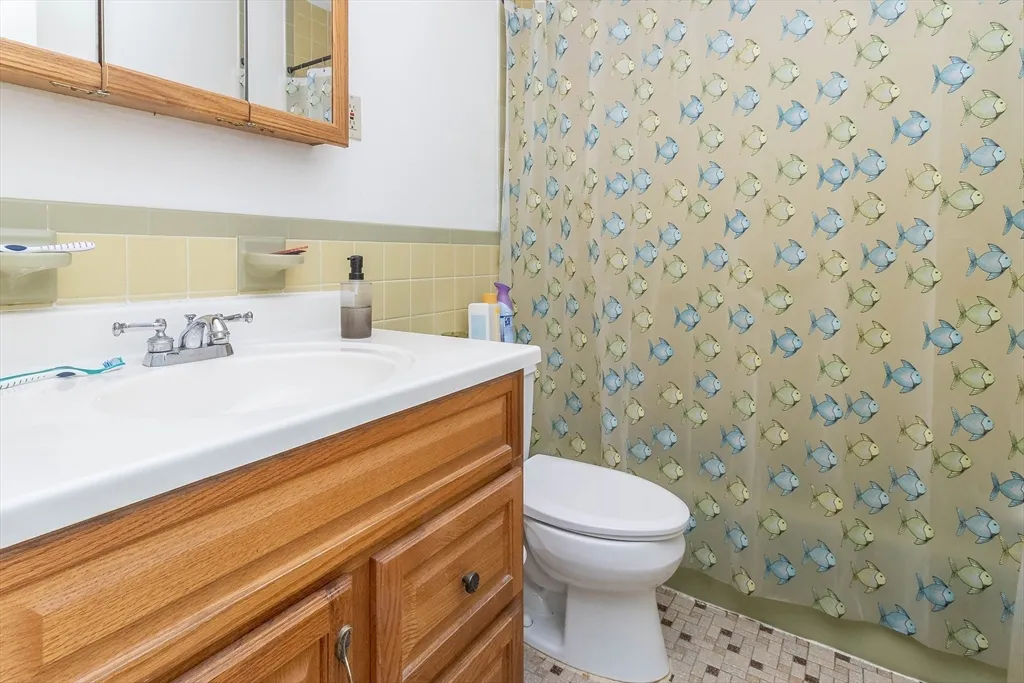 25 Linden Ave, Spring Hill