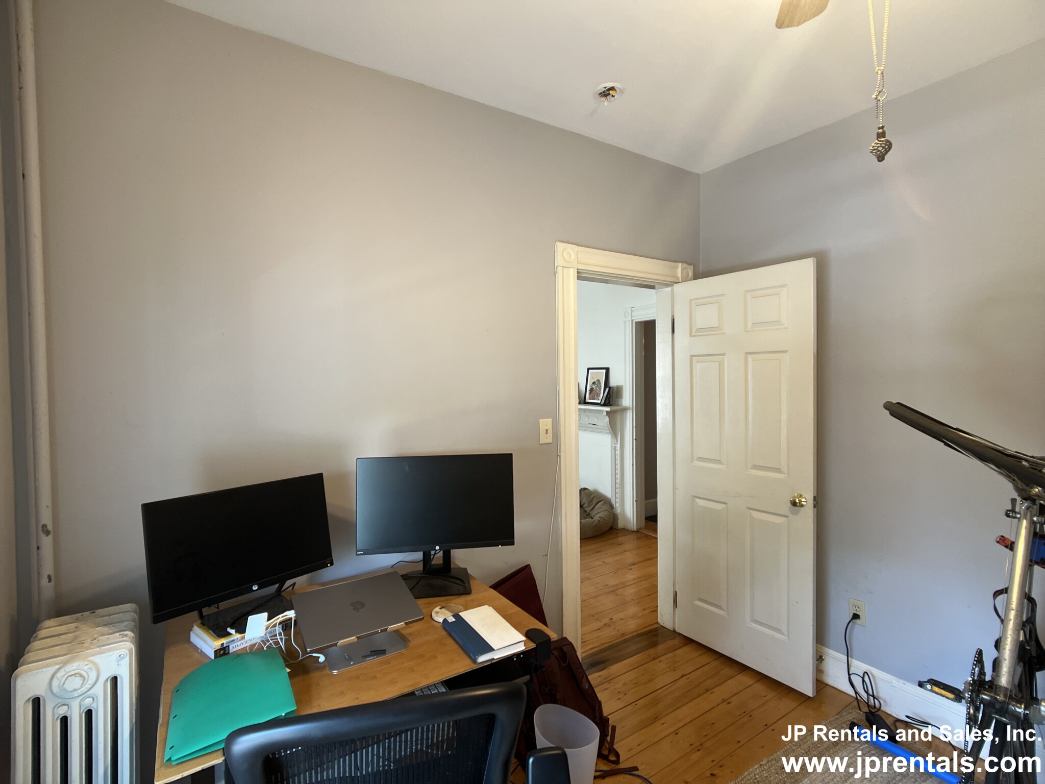 55 Rossmore Rd, Jamaica Plain