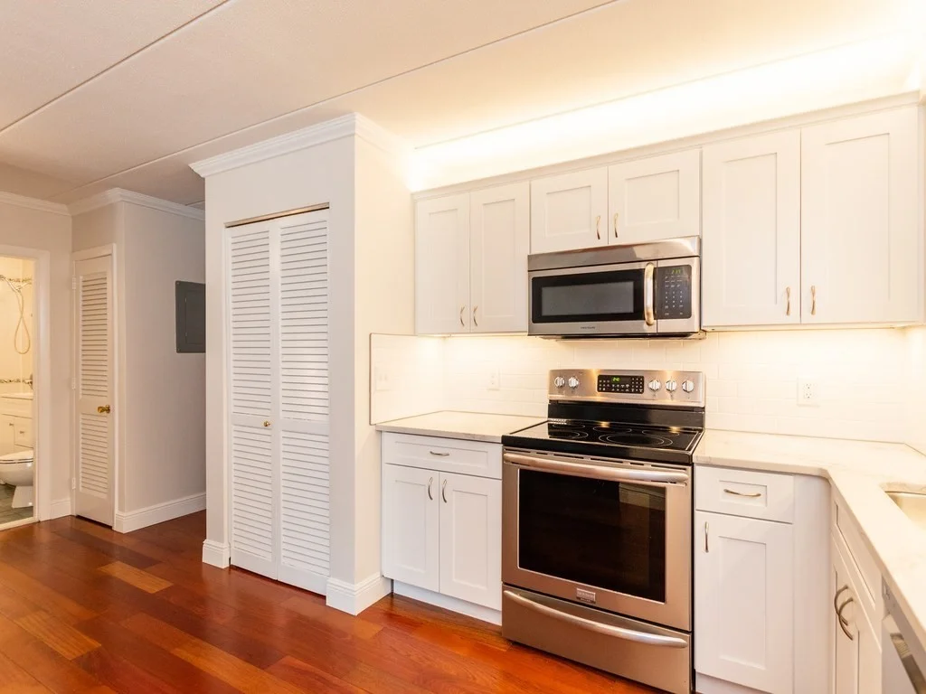 28 Lee St, Mid-Cambridge