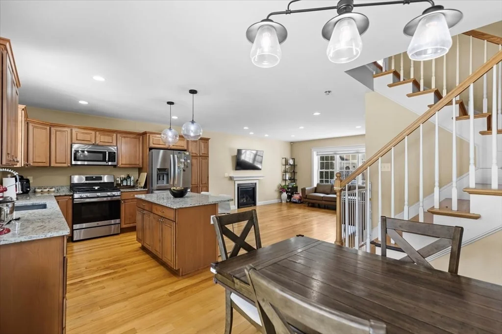 100 Turtle Brook Rd, Canton