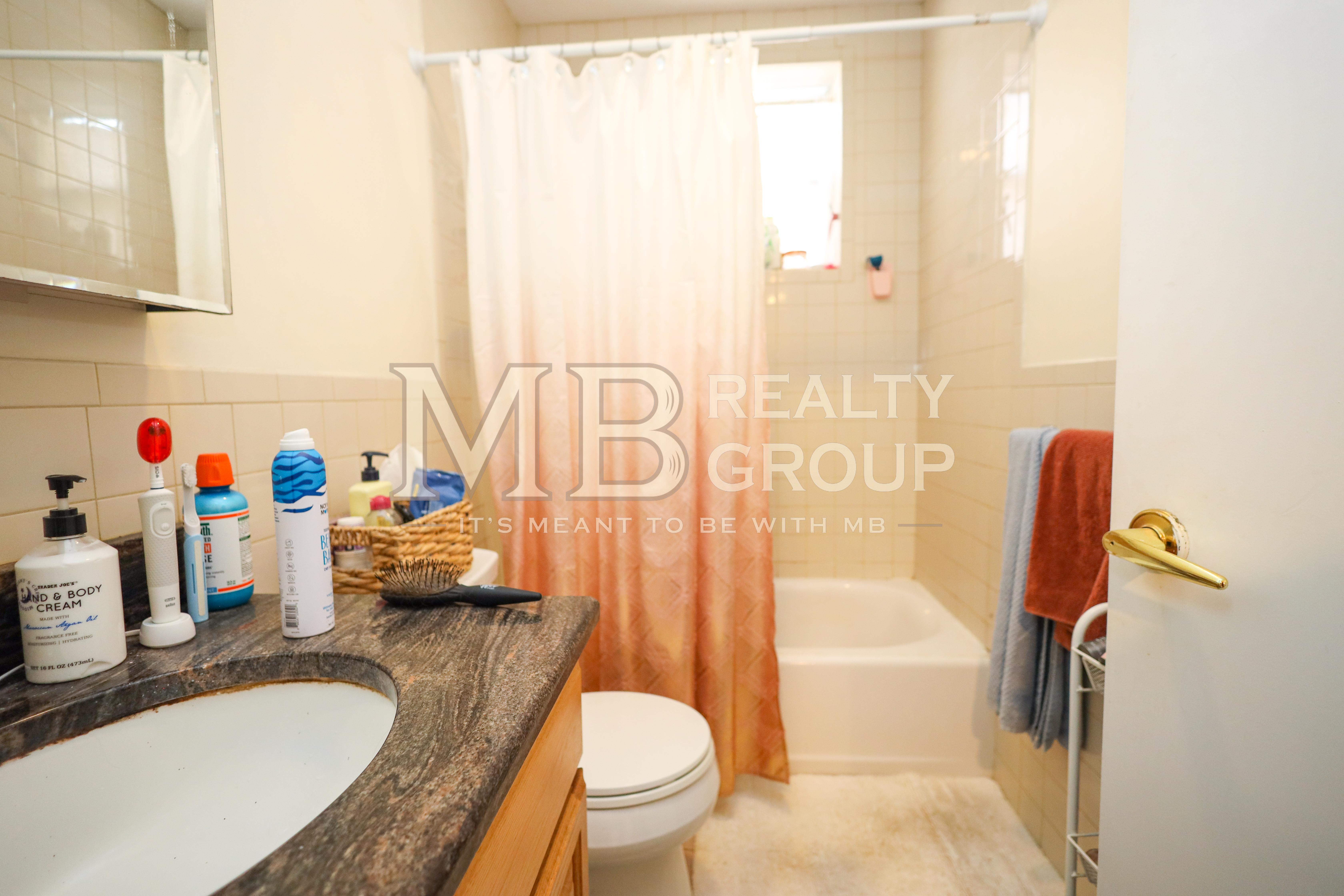 90 Westland Ave, Fenway