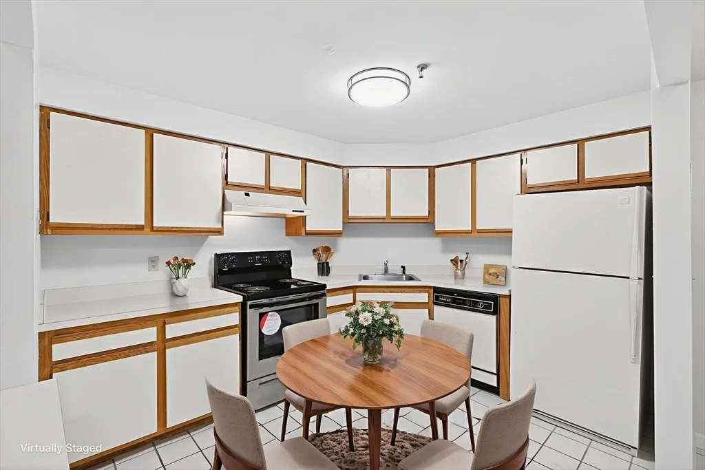 394 Ocean Ave, Revere