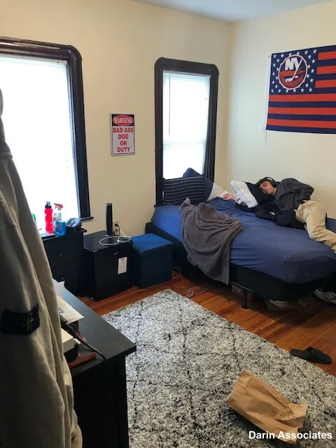 139 College Ave, Tufts