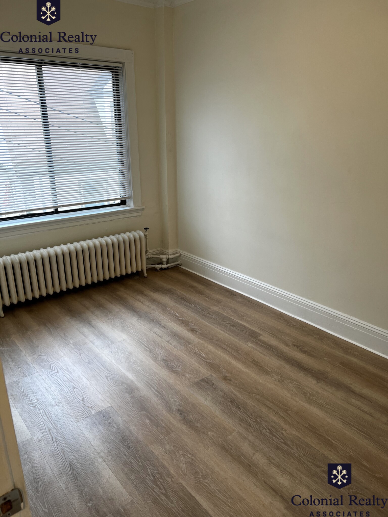 230 Walnut St, Newtonville