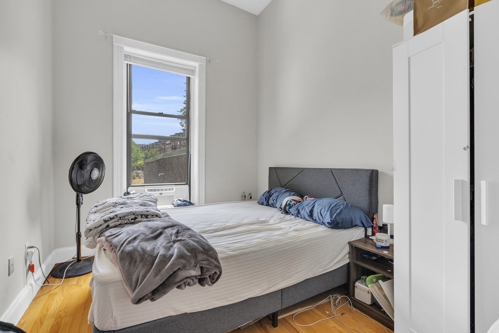 1 bed, 1 bath apartment for rent at 672 Tremont St Unit 2, South End — photo 5 of 9