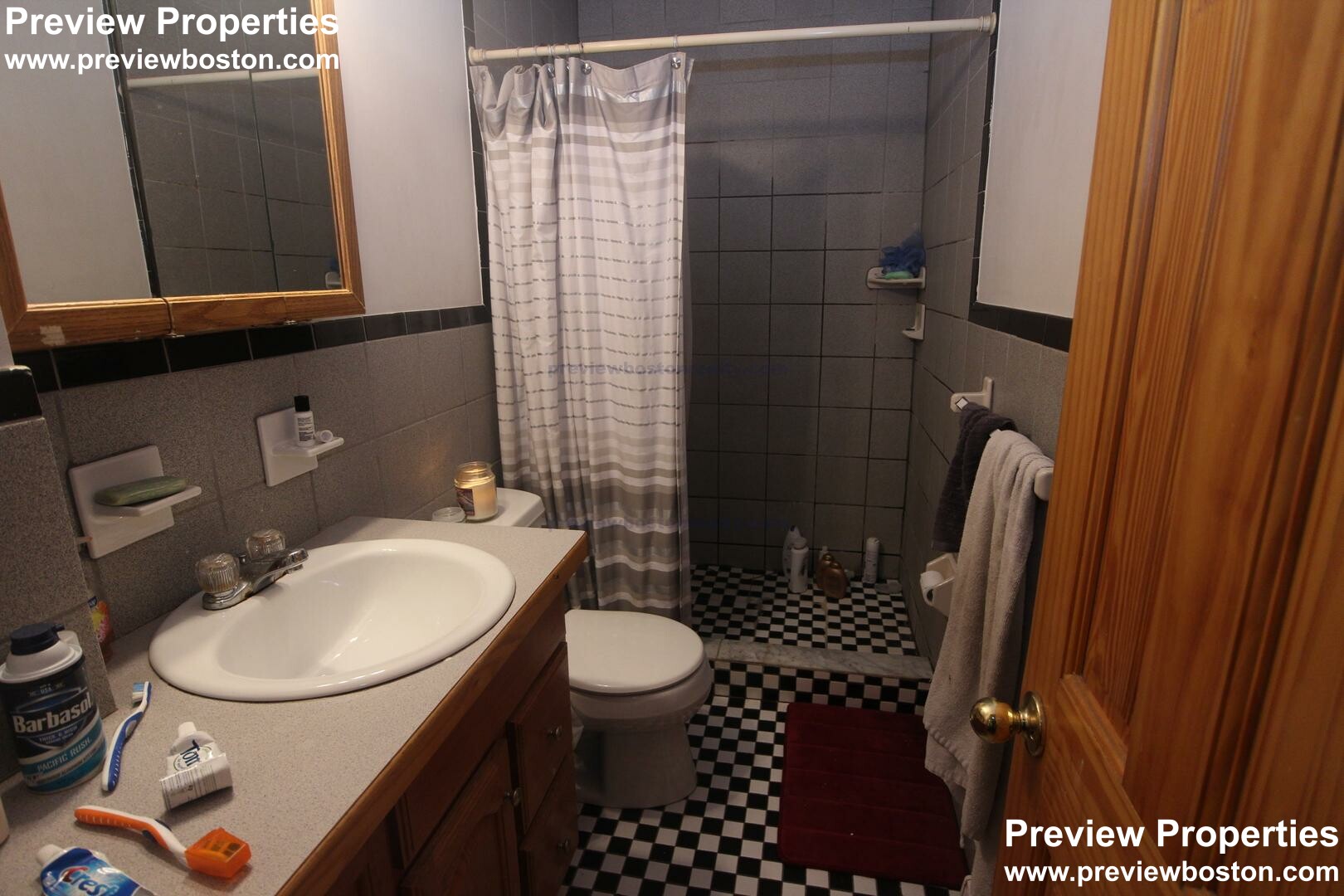 36 Brackett St, Oak Square